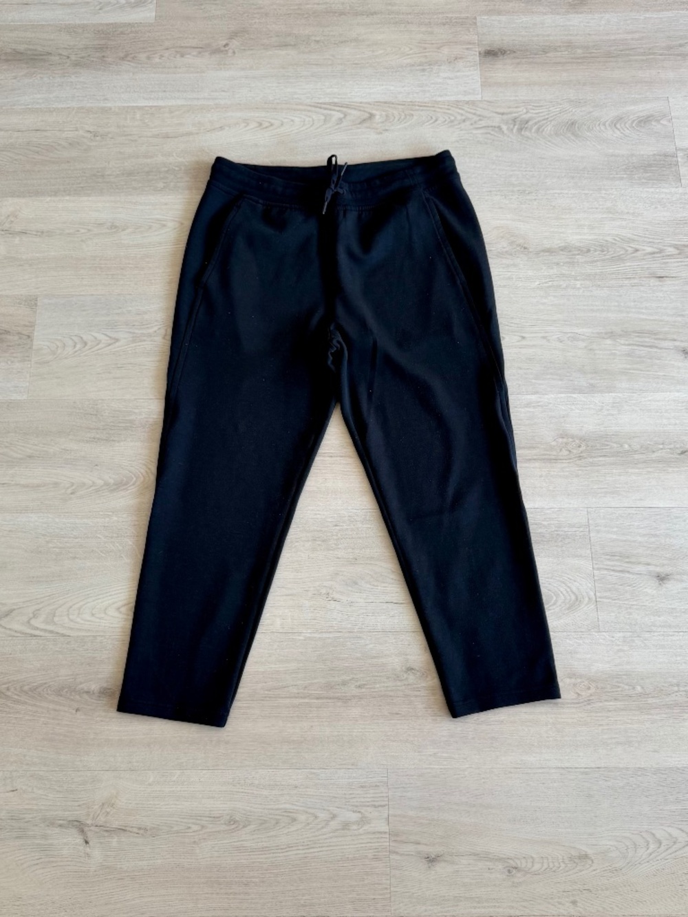 Lululemon Women's City Trek Trousers SIZE 10